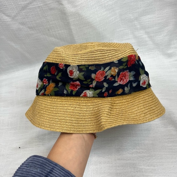 None Accessories - Straw Bucket Hat with Floral Scarf